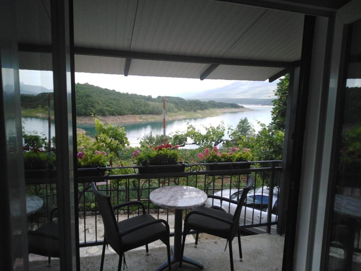 Holiday Home Marija Vrlika Exterior photo