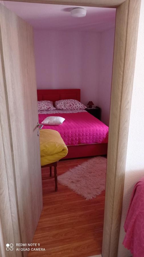 Holiday Home Marija Vrlika Exterior photo